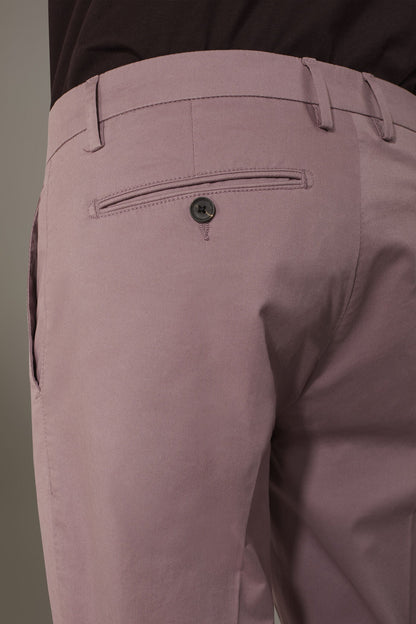 Regular fit trousers in twill construction