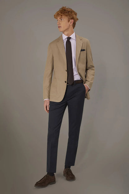 Regular fit trousers in twill construction