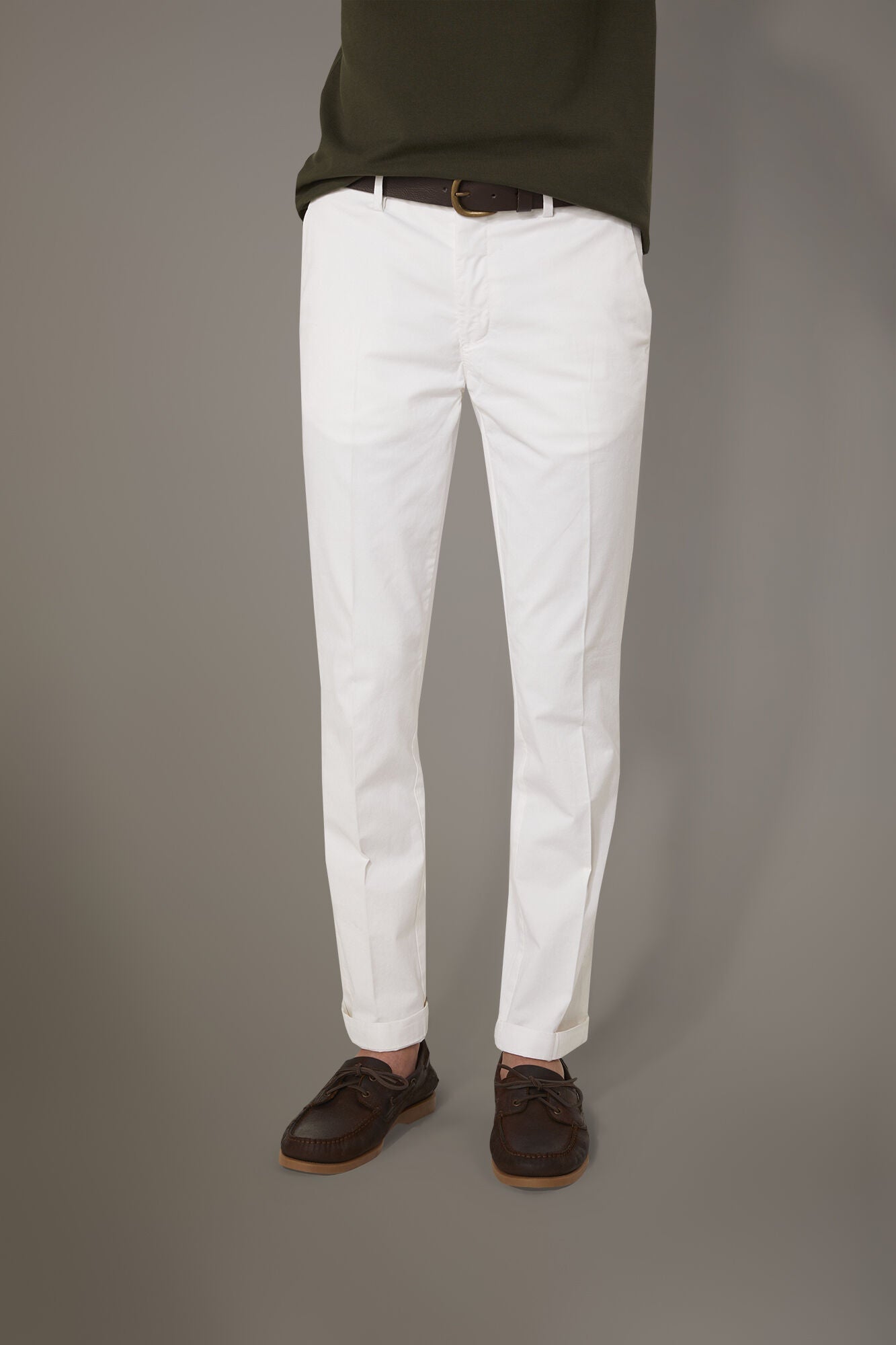 Regular fit trousers in twill construction