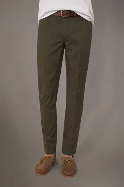 Regular fit trousers in twill construction