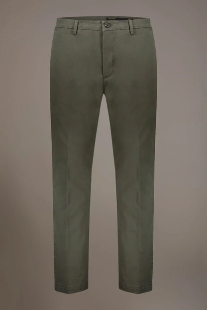 Regular fit trousers in twill construction