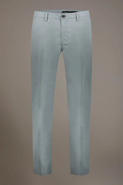 Regular fit trousers in twill construction