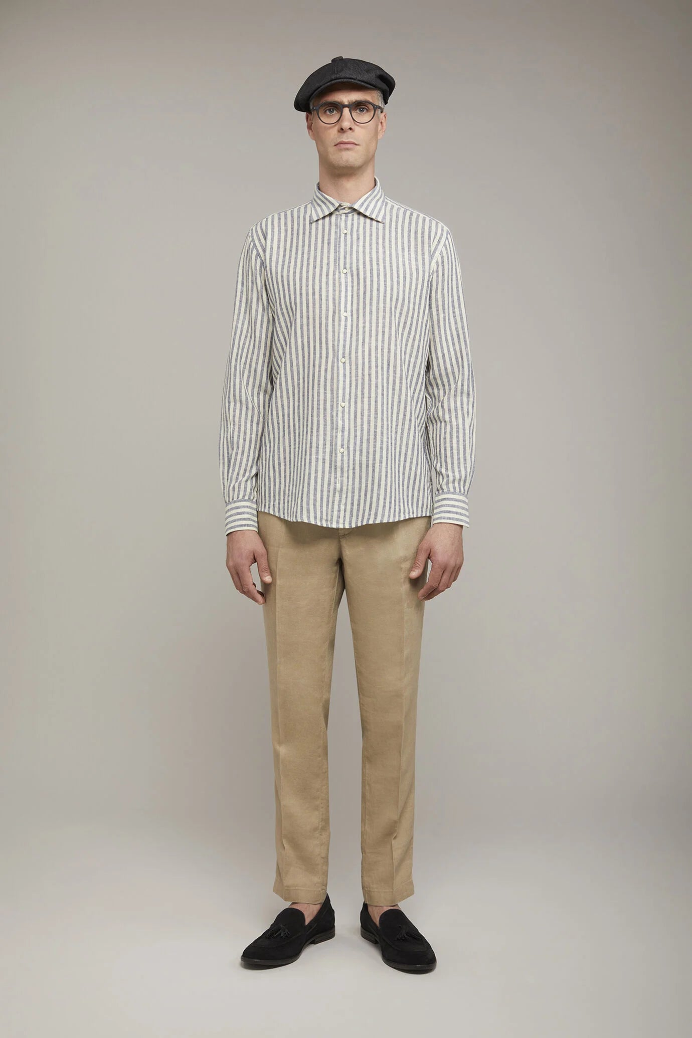Regular fit Chino trousers 100% linen