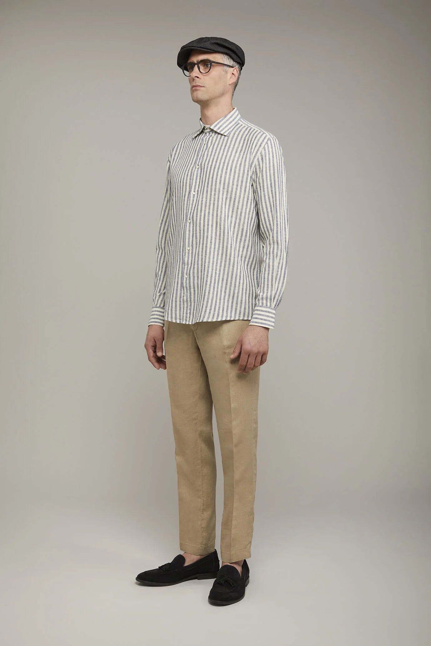 Regular fit Chino trousers 100% linen