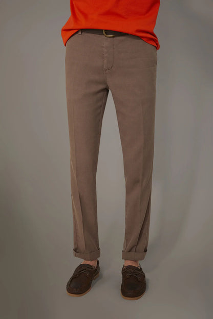 Regular fit linen blend chino trousers twill construction