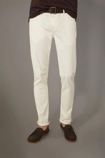 Trousers 5 pockets regular fit twill construction