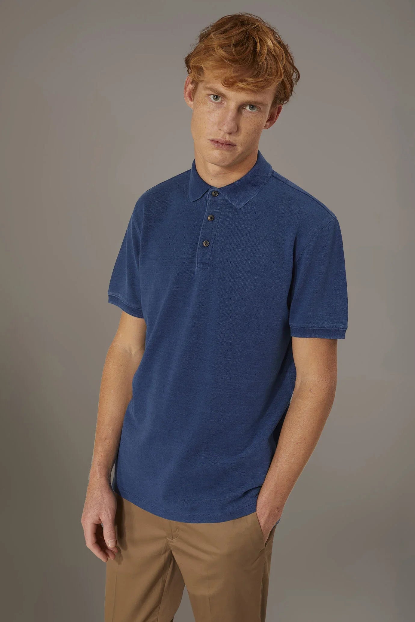 Short sleeve polo 100% cotton denim effect
