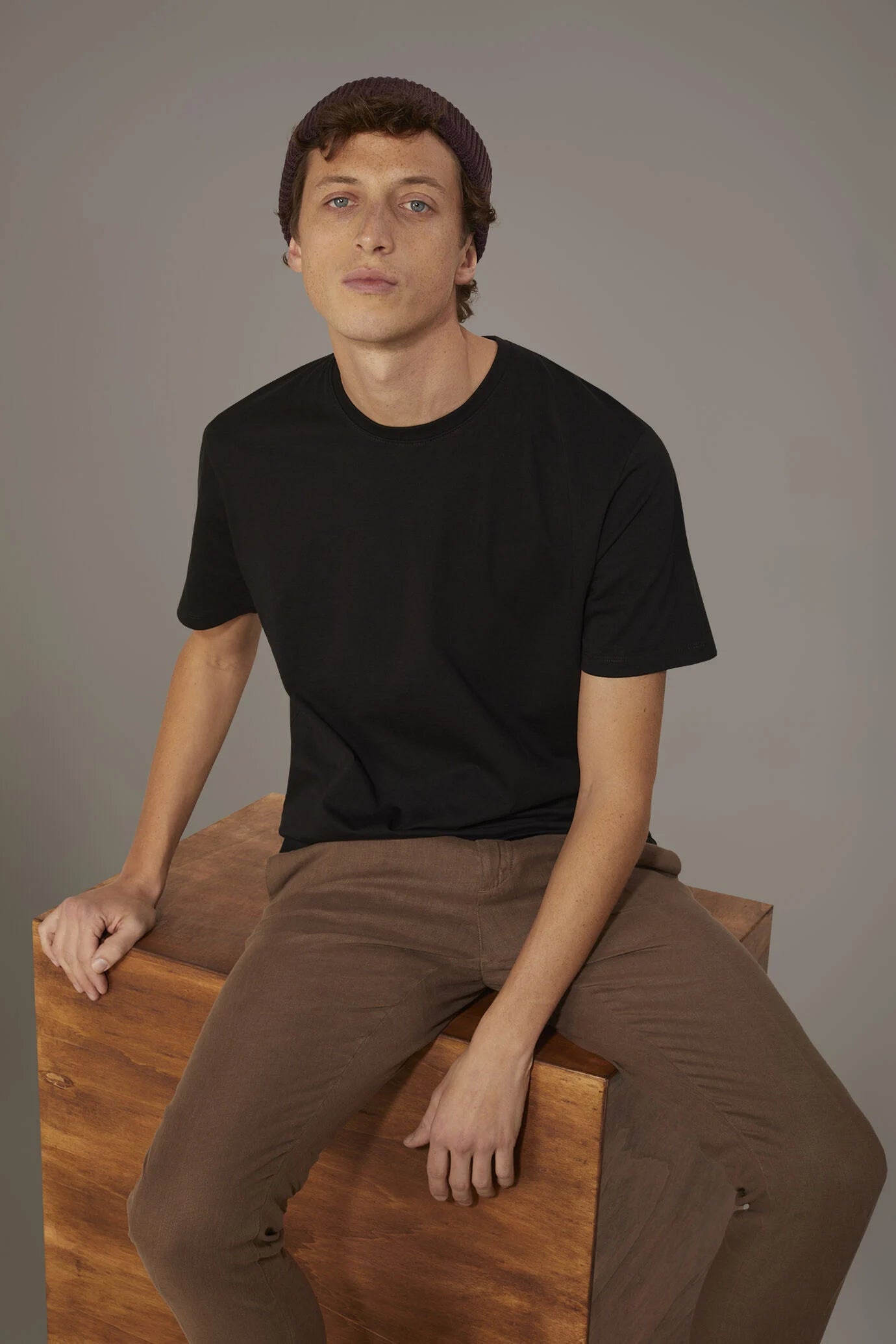 Round neck t-shirt 100% cotton