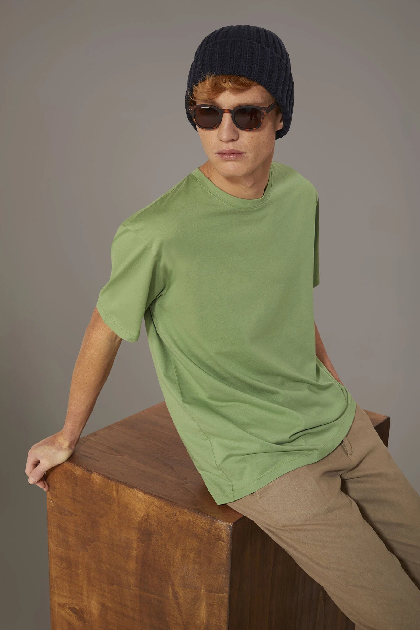 Round neck t-shirt 100% cotton