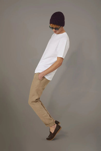 Round neck t-shirt 100% cotton in Red by Doppelganger, Italian Iconic;Basic;Casual made from Composition: 100% Cotton
Mood: Iconic, Basic, Casual
Type: Short Sleeves, Round Neck
Season: Spring Summer 23
Material: Cotton
Style: Sport, Essential
Fit: Regular