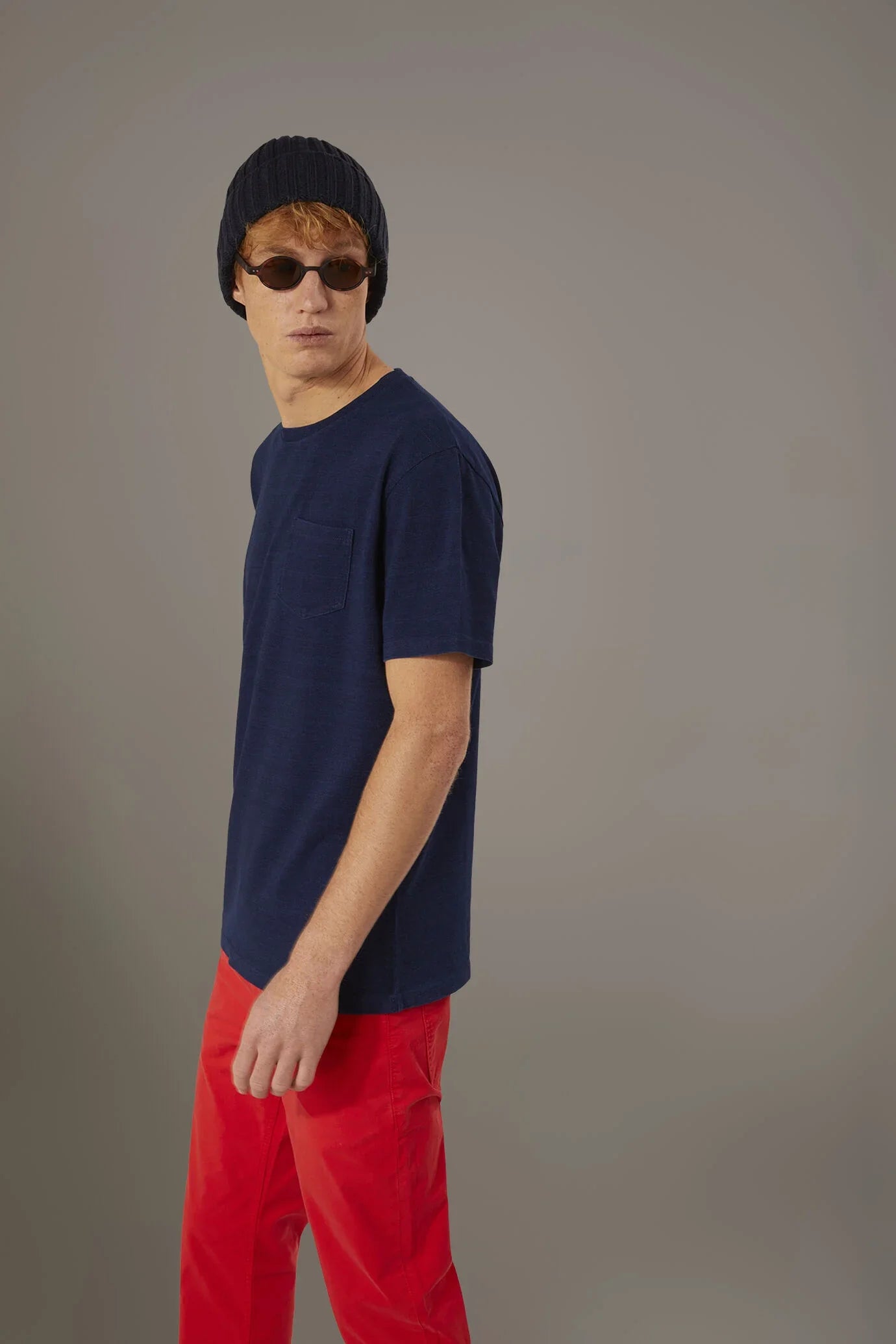 Round neck t-shirt 100% cotton piquet in Blue by Doppelganger, Italian Iconic;Basic;Casual made from Composition: 100% Cotton
Mood: Iconic, Basic, Casual
Type: Short Sleeves, Round Neck, Denim Fabric Effect
Season: Spring Summer 23
Material: Cotton
Style: Sport, Essential
Fit: Regular