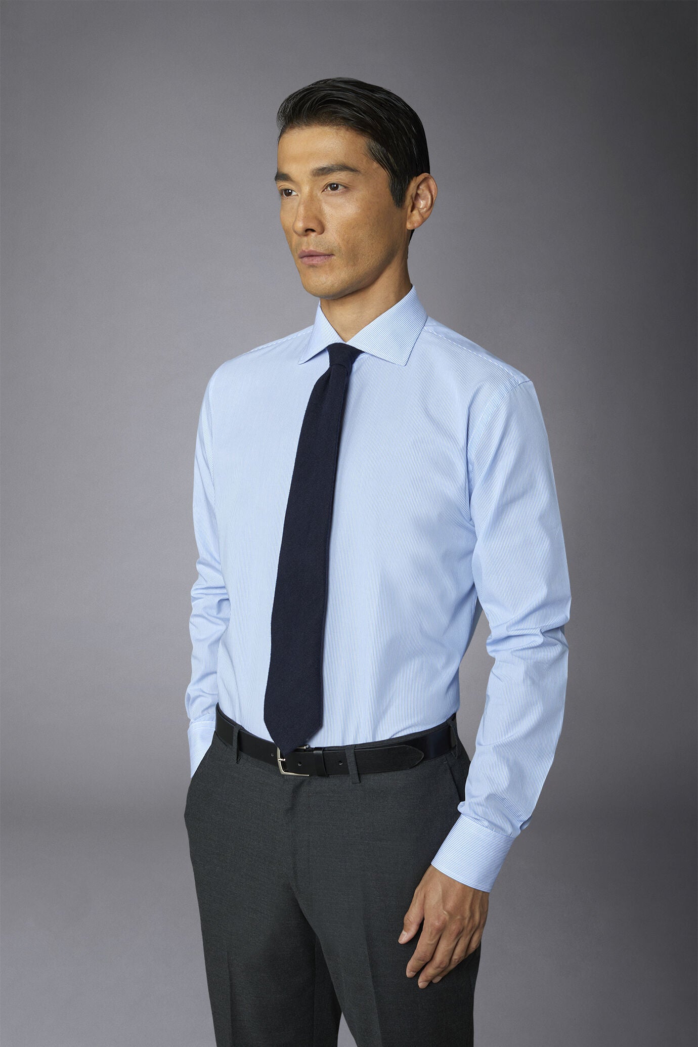Men's classic slim fit French collar shirt with narrow stripe pattern