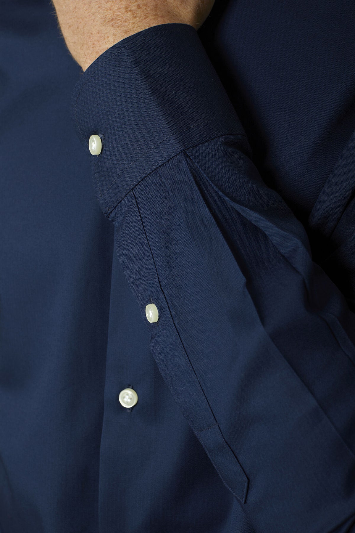 Men's regular fit french collar classic