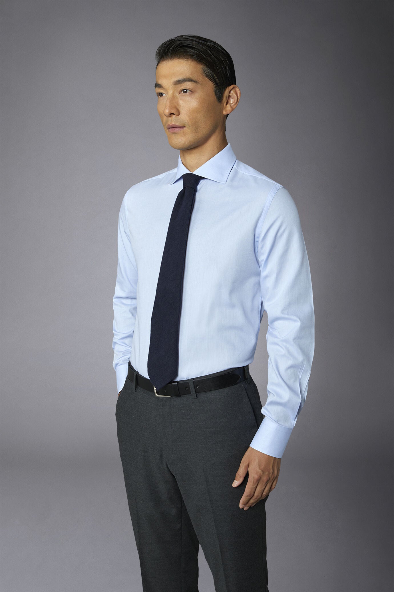 Men's slim fit french collar regular shirt dobby fabric