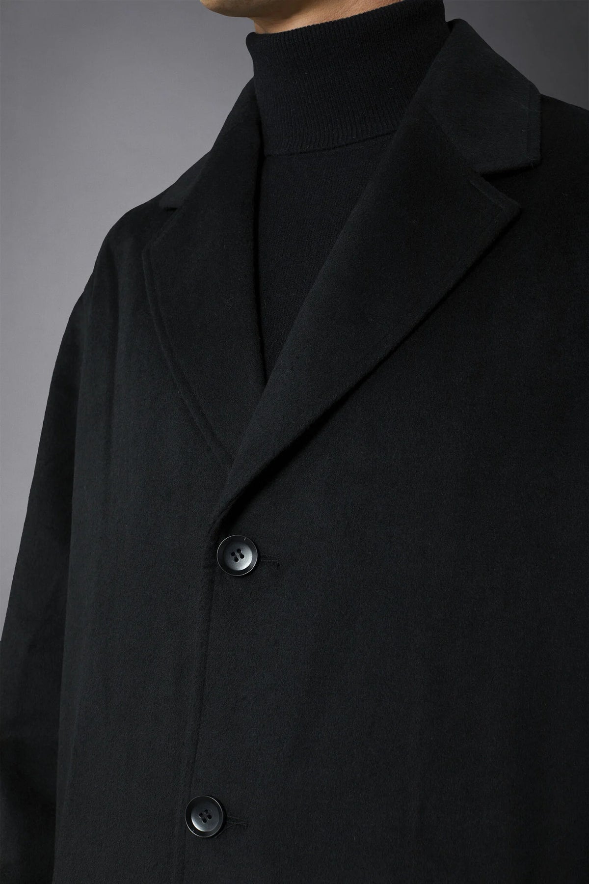Men's classic single-breasted wool blend coat