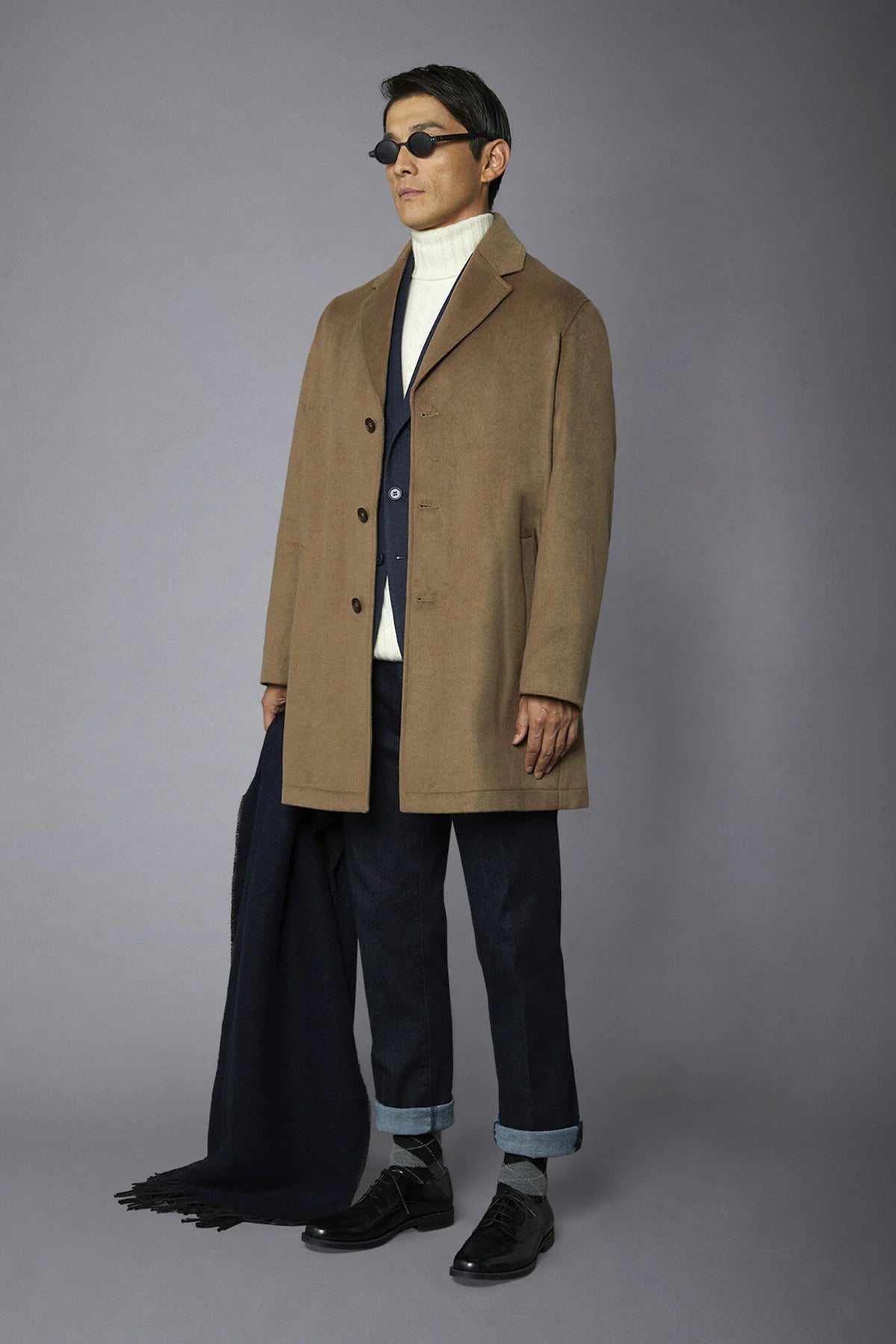 Men's classic single-breasted wool blend coat