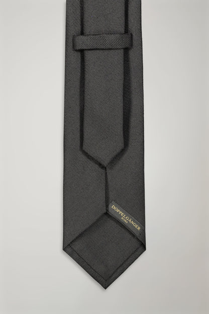 Men's solid color bamboo blend tie