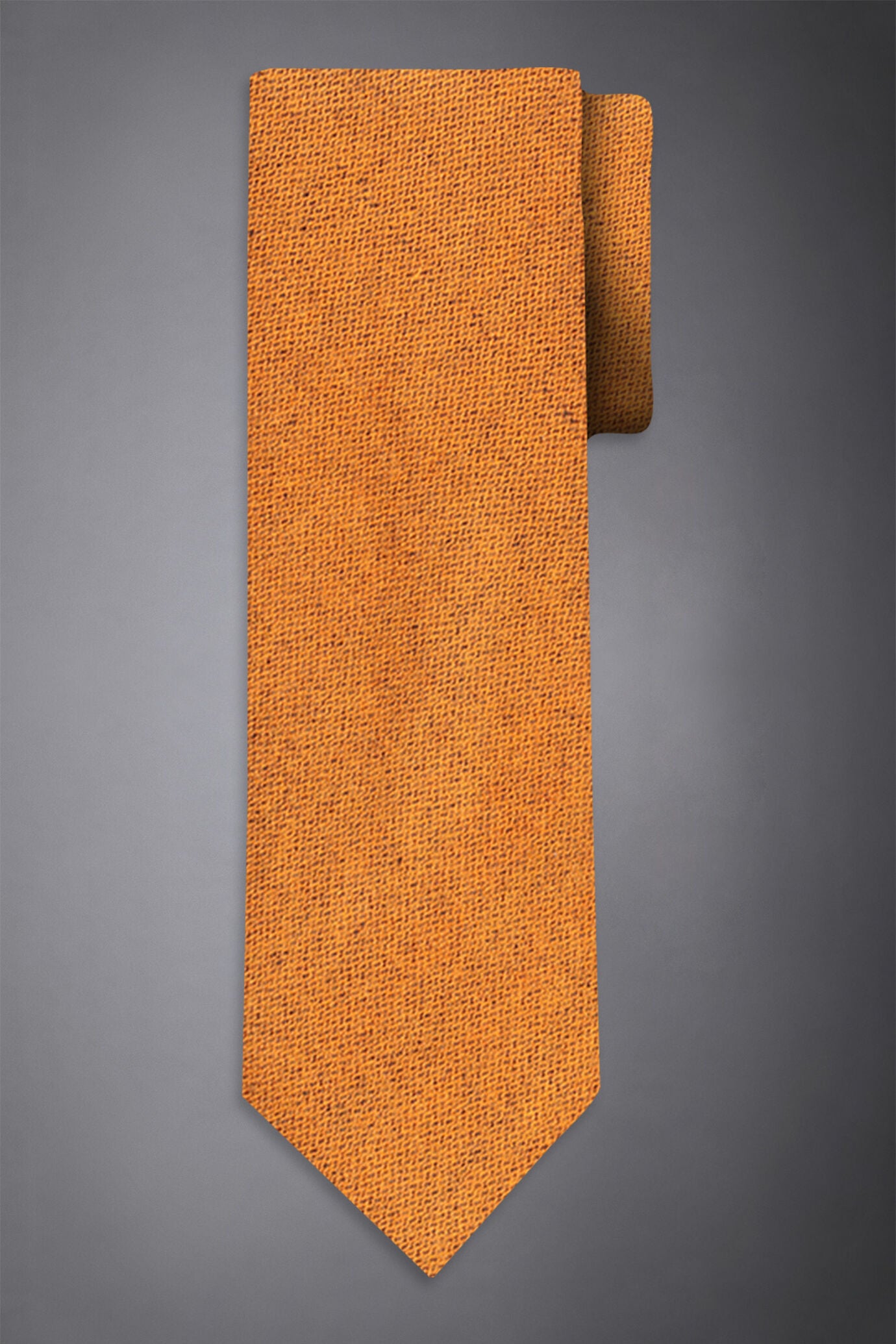 Men's solid color wool blend tie
