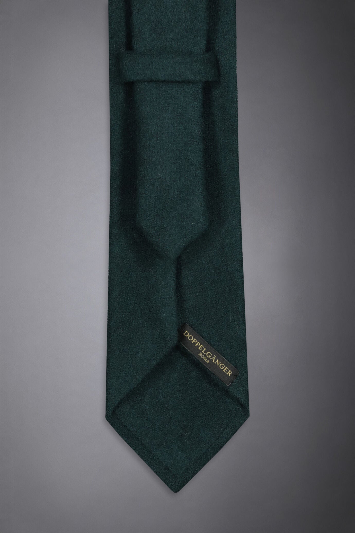 Men's solid color wool blend tie