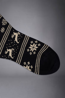 Men's knitted long socks with reindeers and snowflakes pattern made in Italy