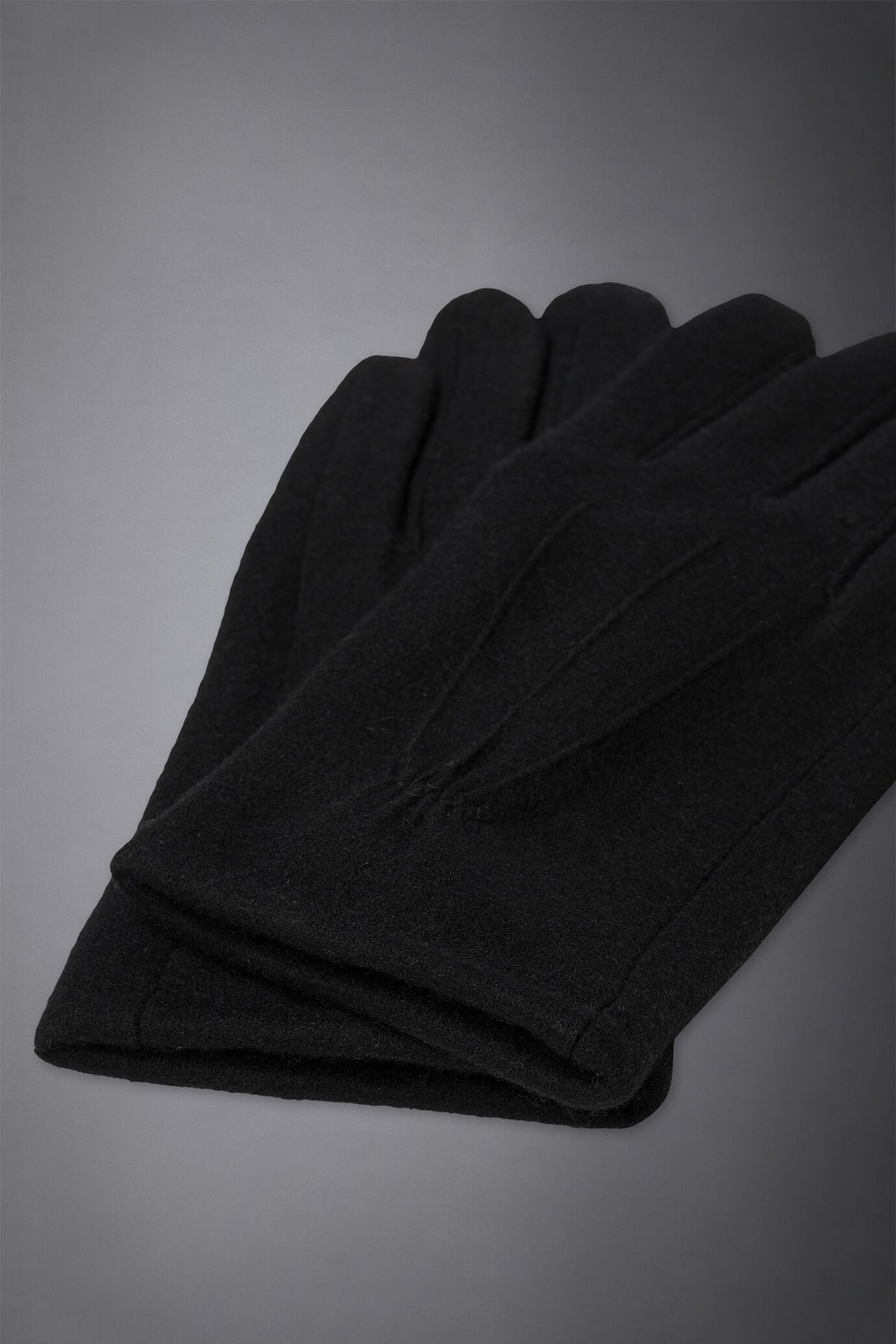 Men's solid coloured boiled wool glove with inner fleece