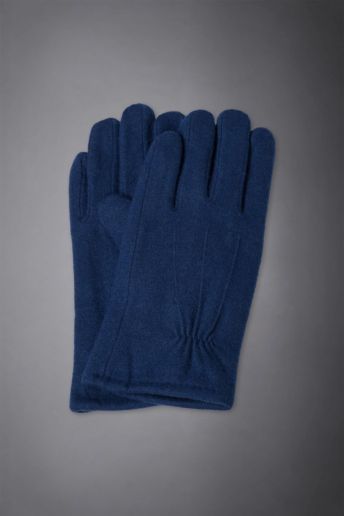 Men's solid coloured boiled wool glove with inner fleece