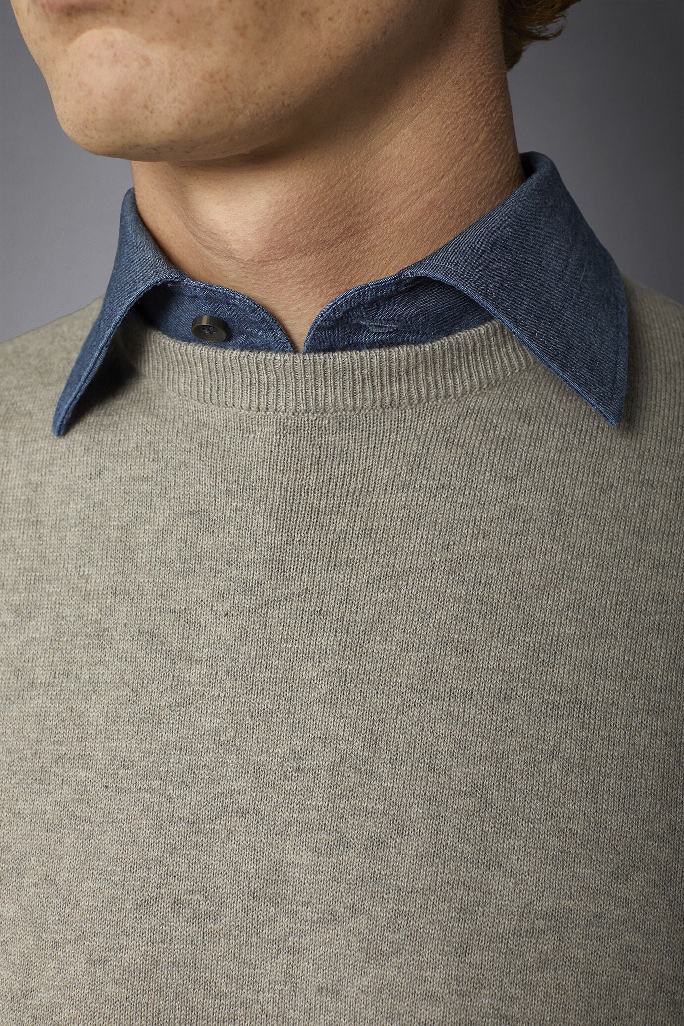 Men's roundneck wool and cotton sweater