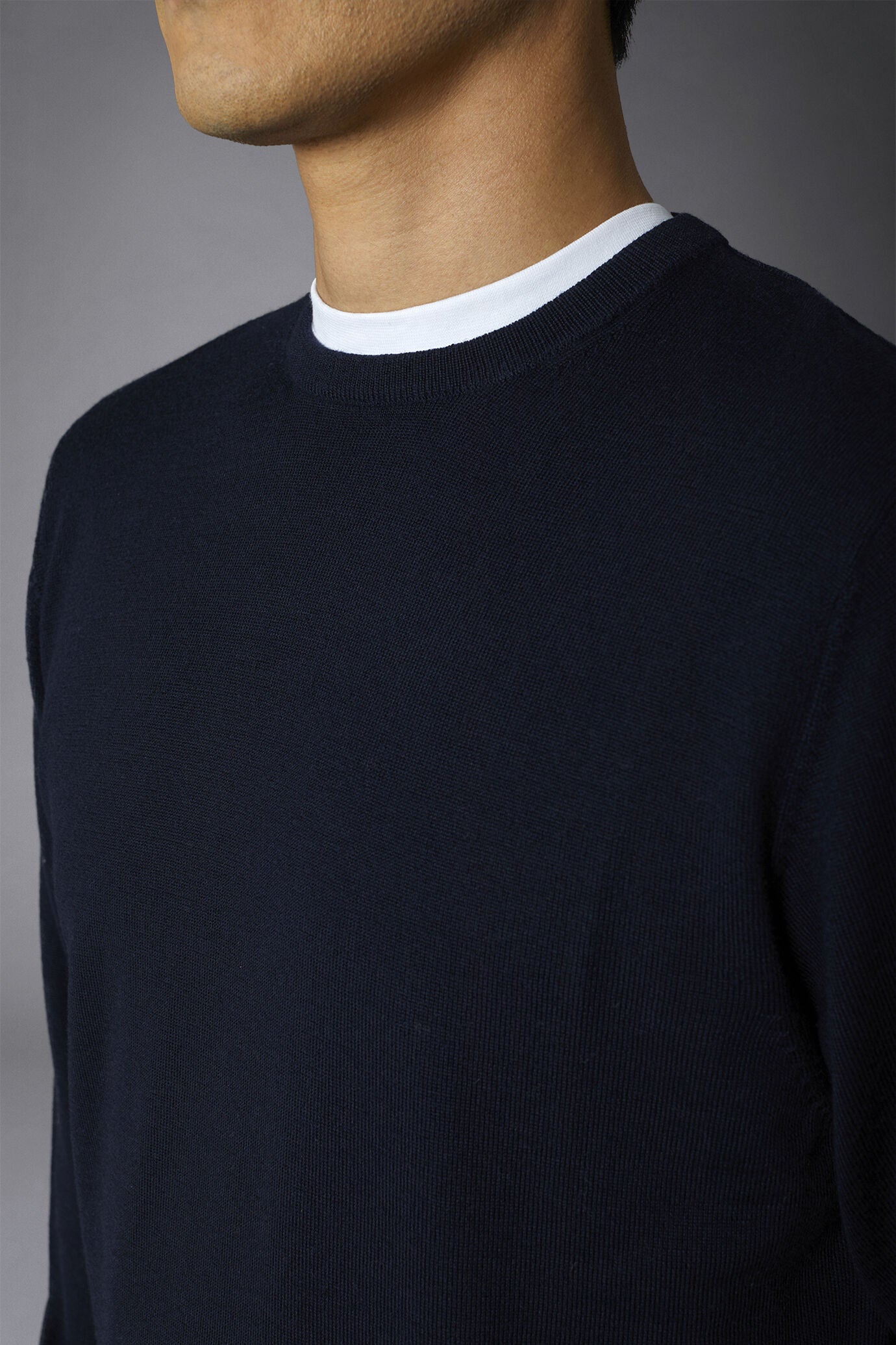 Men's roundneck wool and cotton sweater