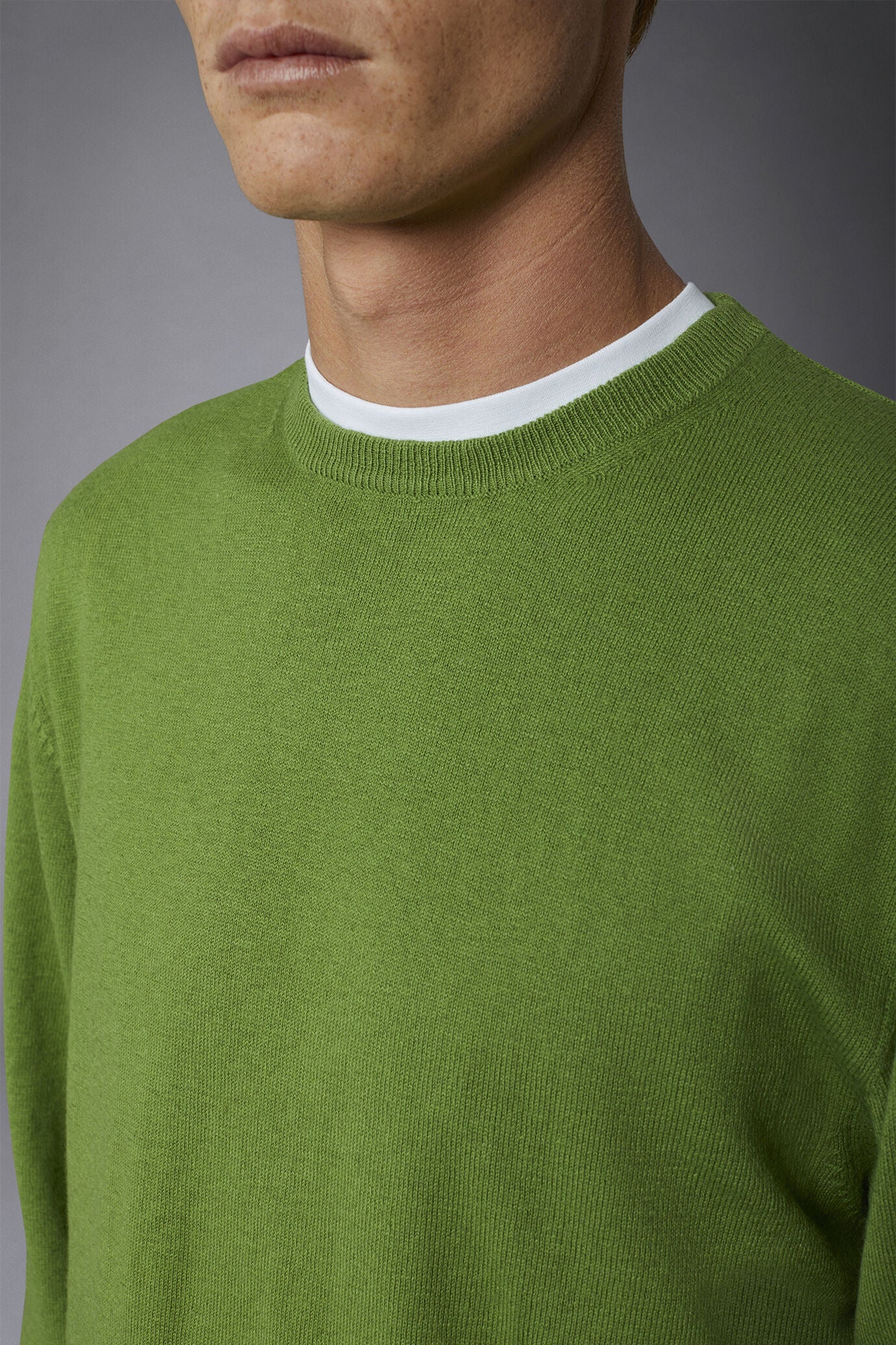 Men's roundneck wool and cotton sweater