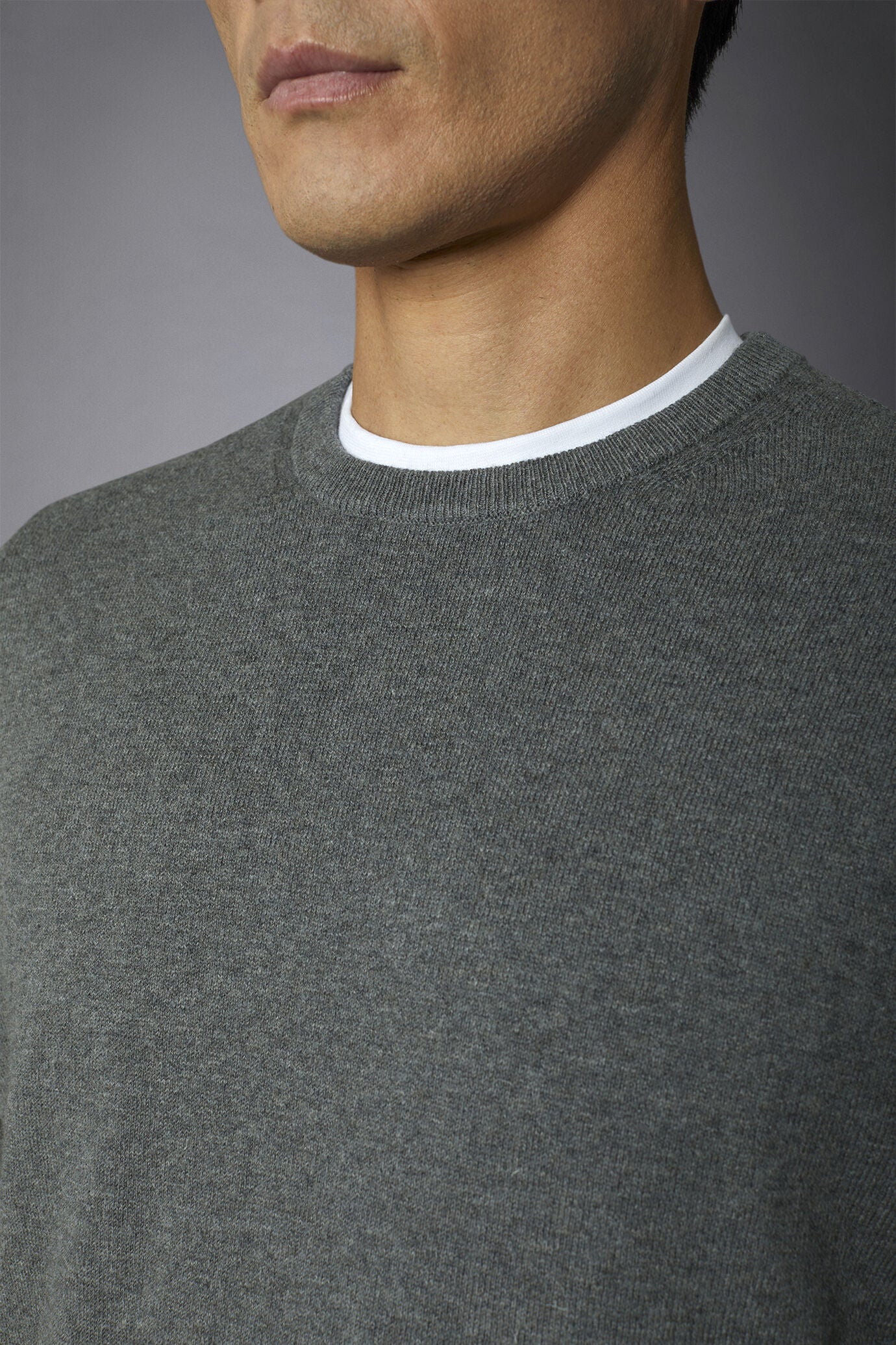 Men's roundneck wool and cotton sweater