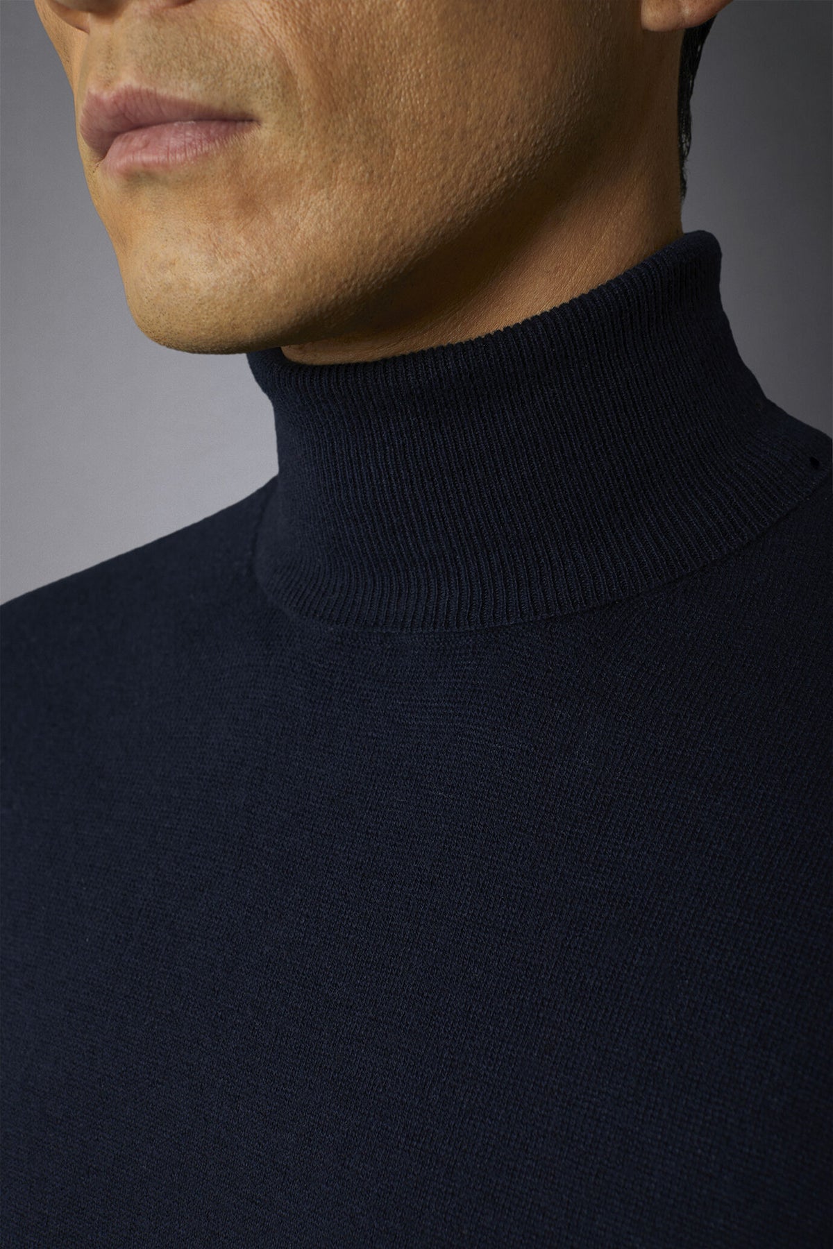 Men's wool and cotton turtleneck sweater