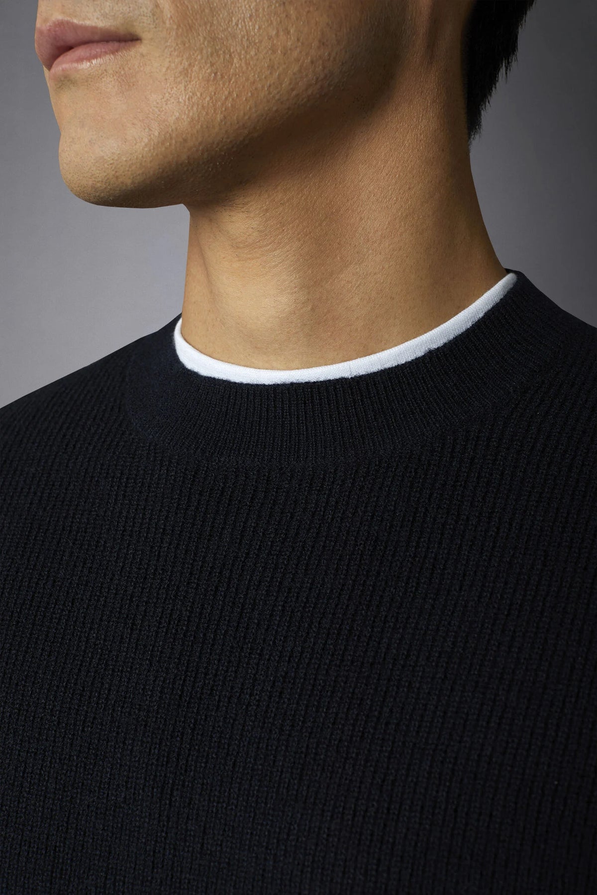 Men's roundneck sweater with English rib knitting regular fit