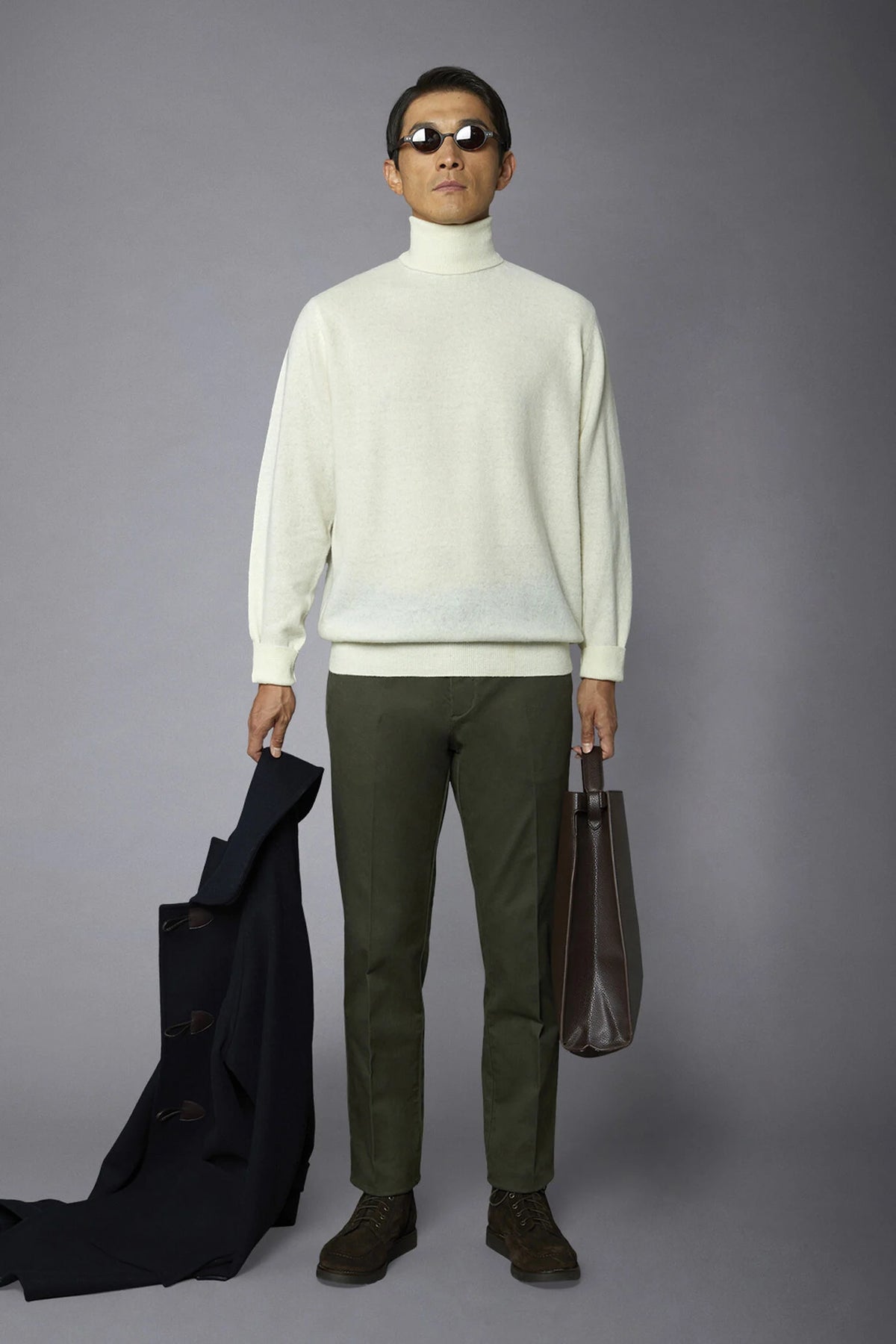 Men's turtleneck lambswool blend regular fit sweater