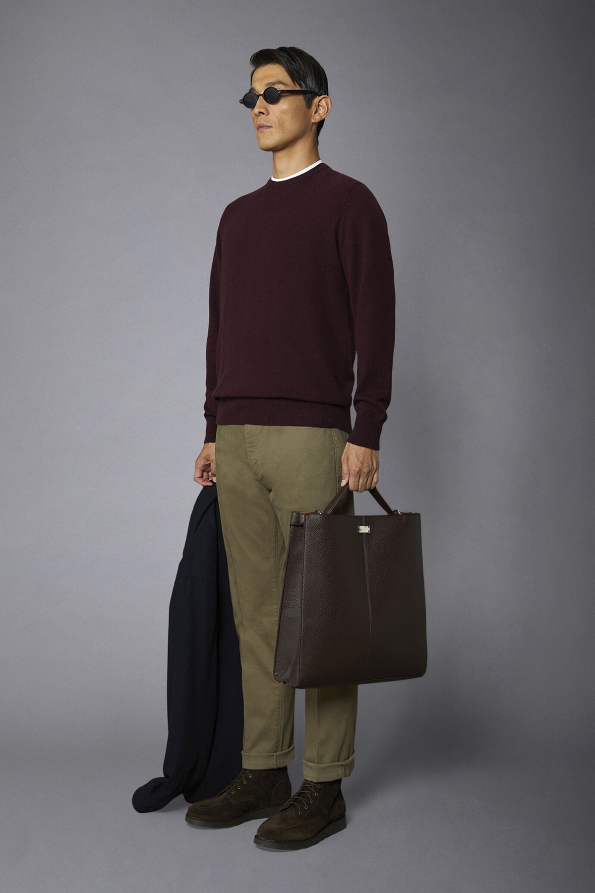 Men's 100% cashmere regular fit roundneck sweater