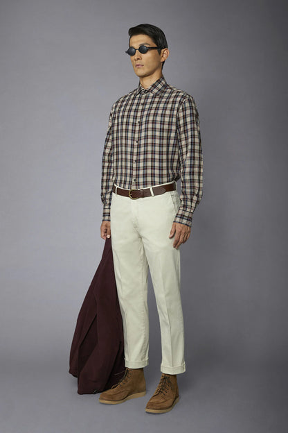 Men's classic chino pants regular fit twill construction