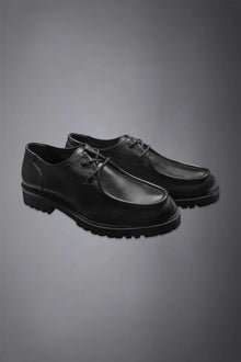 Men's 100% leather ranger shoe with rubber lug sole