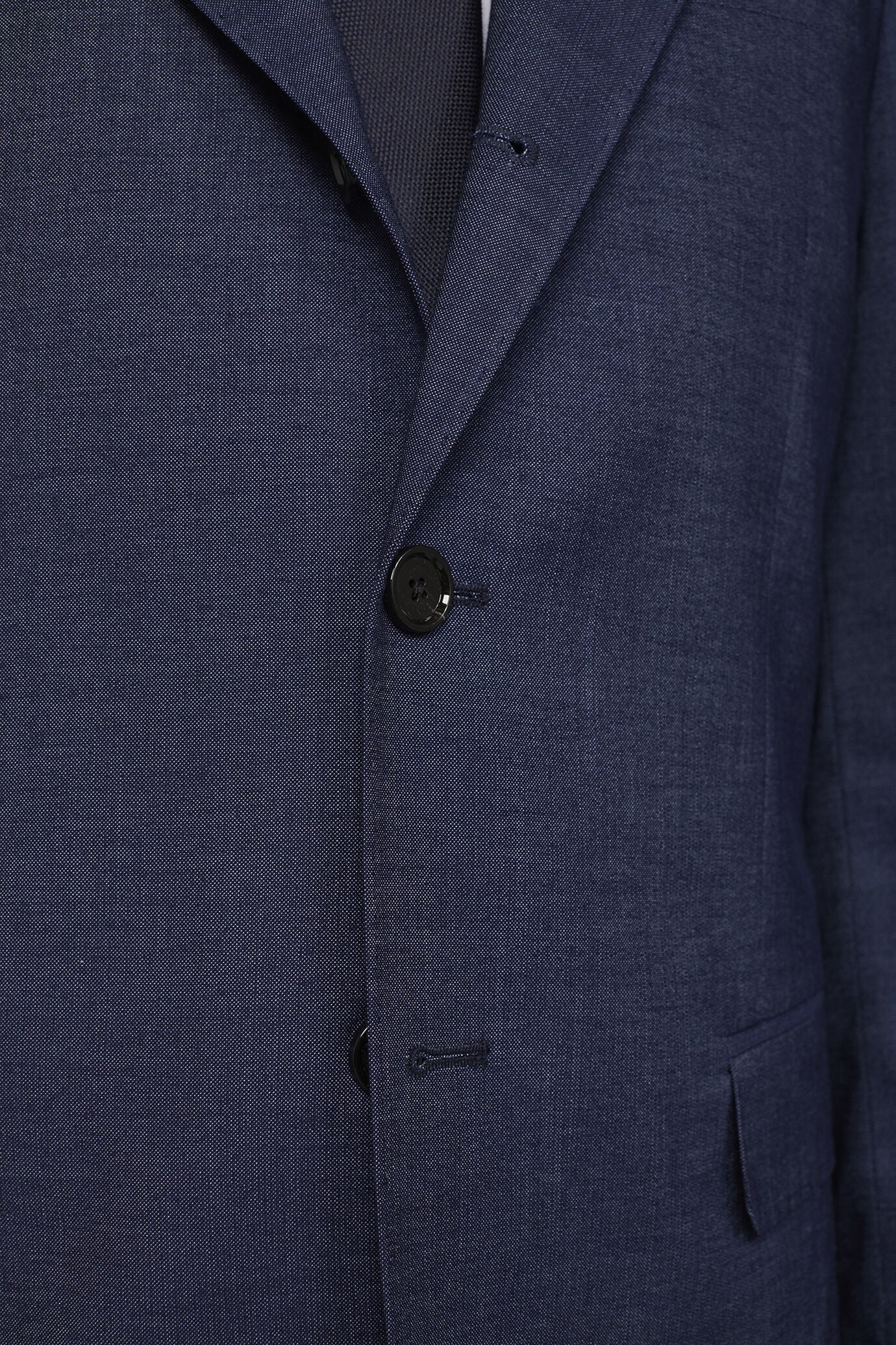 Men's single-breasted three-button regular fit suit