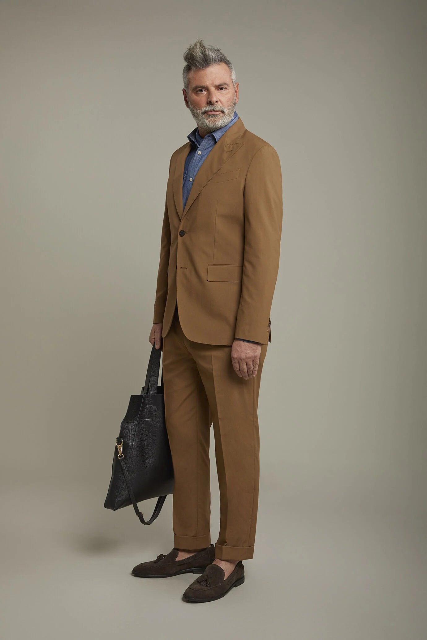 Men's single-breasted suit with peaked lapels regular fit fabric