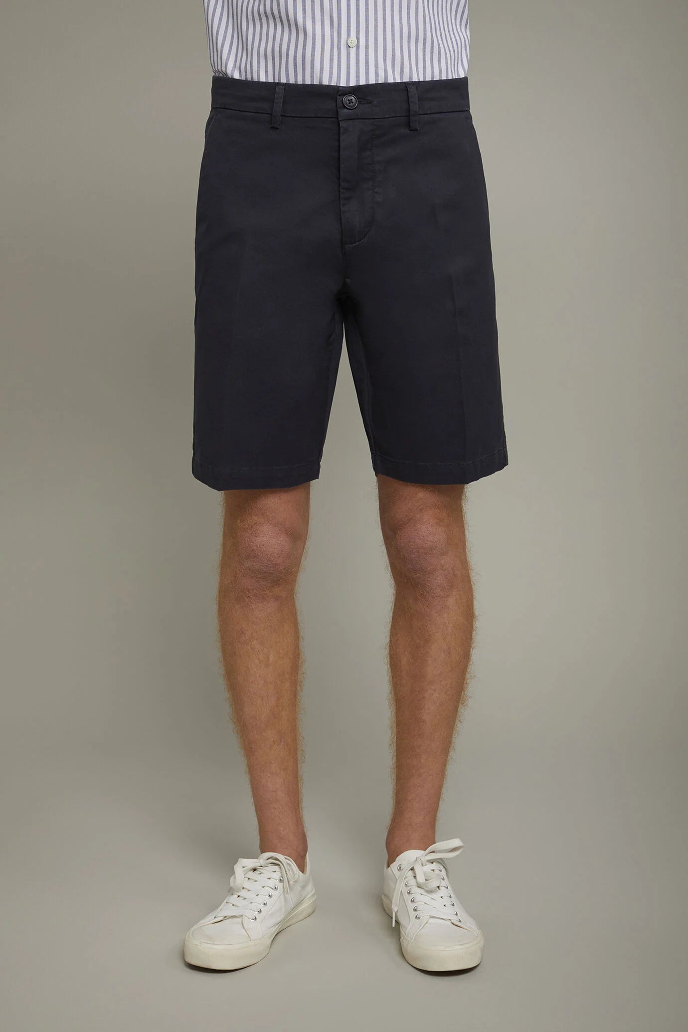 Men's Bermuda shorts classic twill construction regular fit