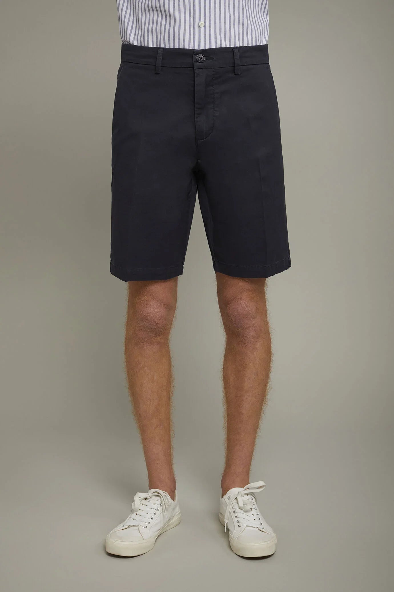 Men's Bermuda shorts classic twill construction regular fit