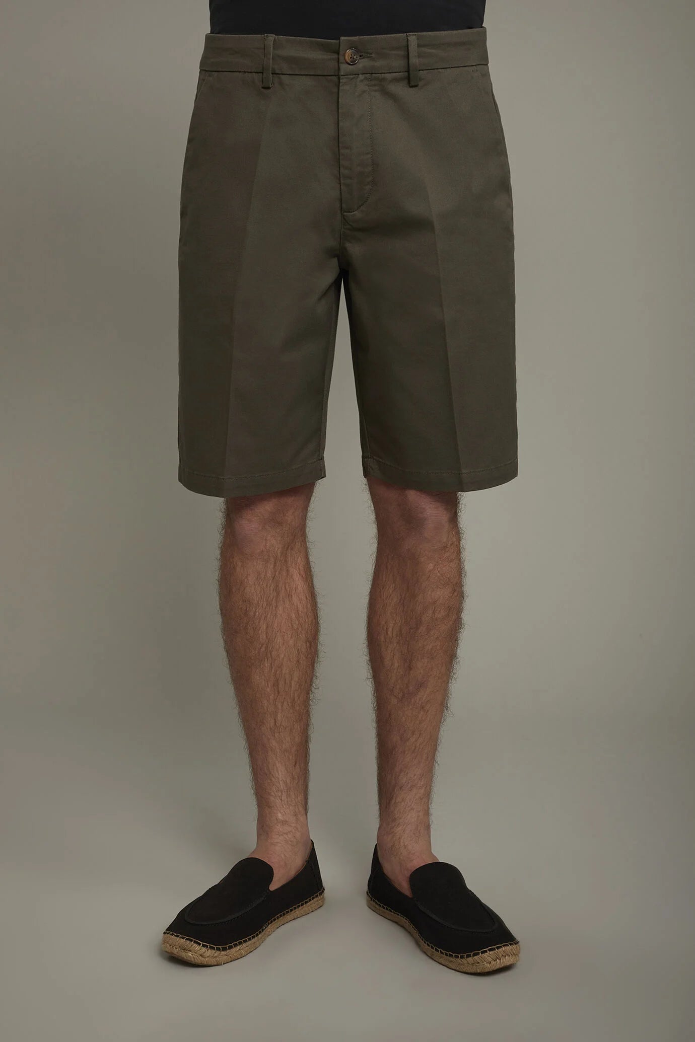 Men's Bermuda shorts classic twill construction regular fit