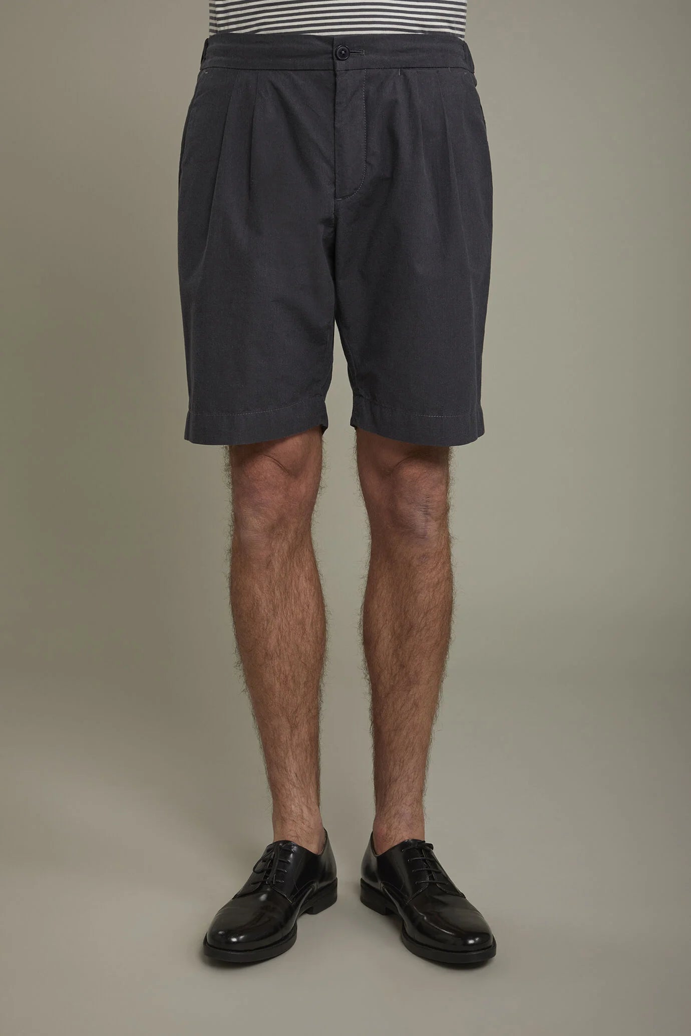 Men's Bermuda with double pinces and laces on waist cotton slub fabric
