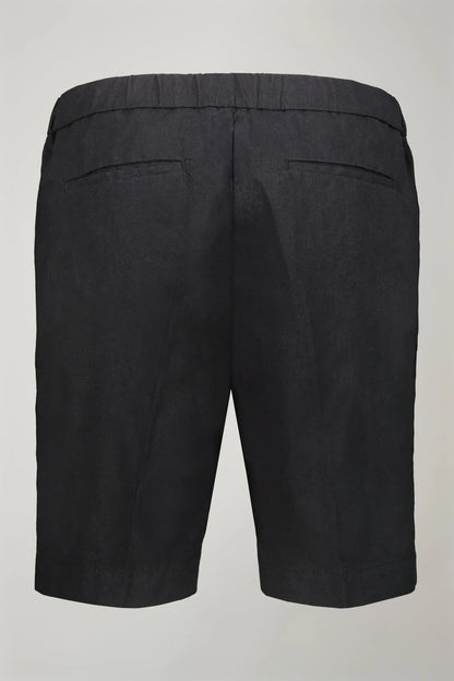 Men's Bermuda with double pinces and laces on waist cotton slub fabric in Blue by Doppelganger, Italian Sport;Leisure time;Traveller made from Composition: 98% Cotton 2% Elastane
Mood: Sport, Leisure time, Traveller
Type: Double Pinces, Laces, Coin Pocket, Spare Buttons, Shot Fabric
Season: Spring Summer 24
Gender: Men
Material: Cotton
Style: New Classic, Basic, Casual