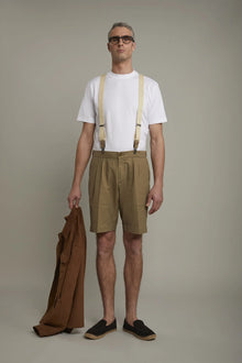Men's Bermuda shorts with double pinces and laces on waist in linen-blend canvas fabric
