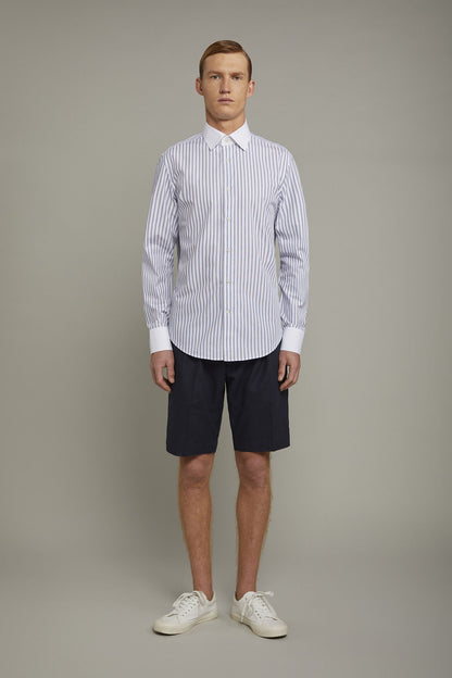 Men's Bermuda shorts with double pinces and laces on waist in linen-blend canvas fabric
