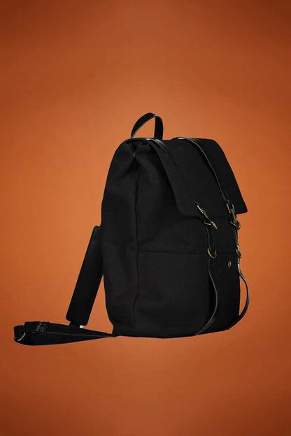 Men's canvas backpack