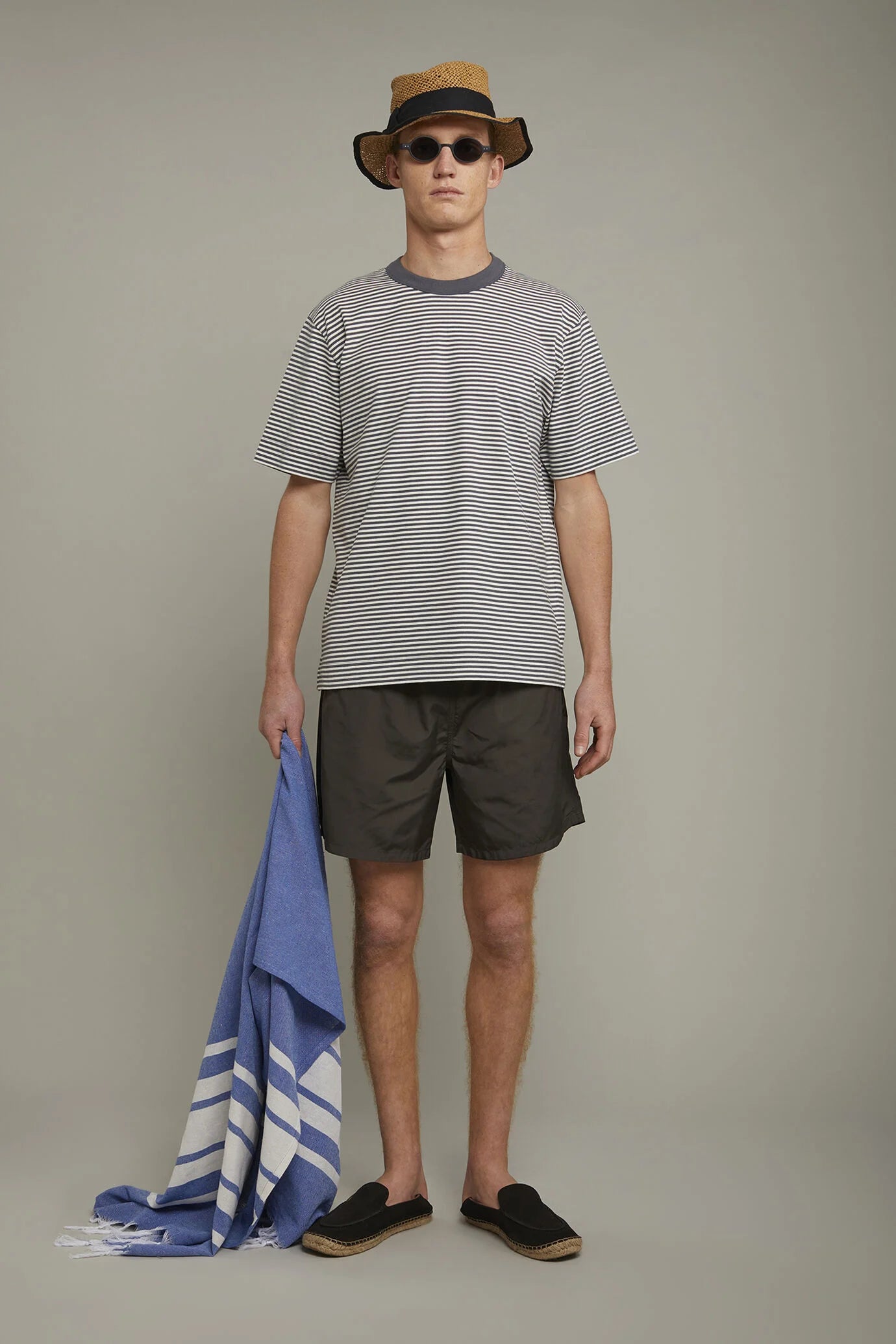 Men's swimwear solid color