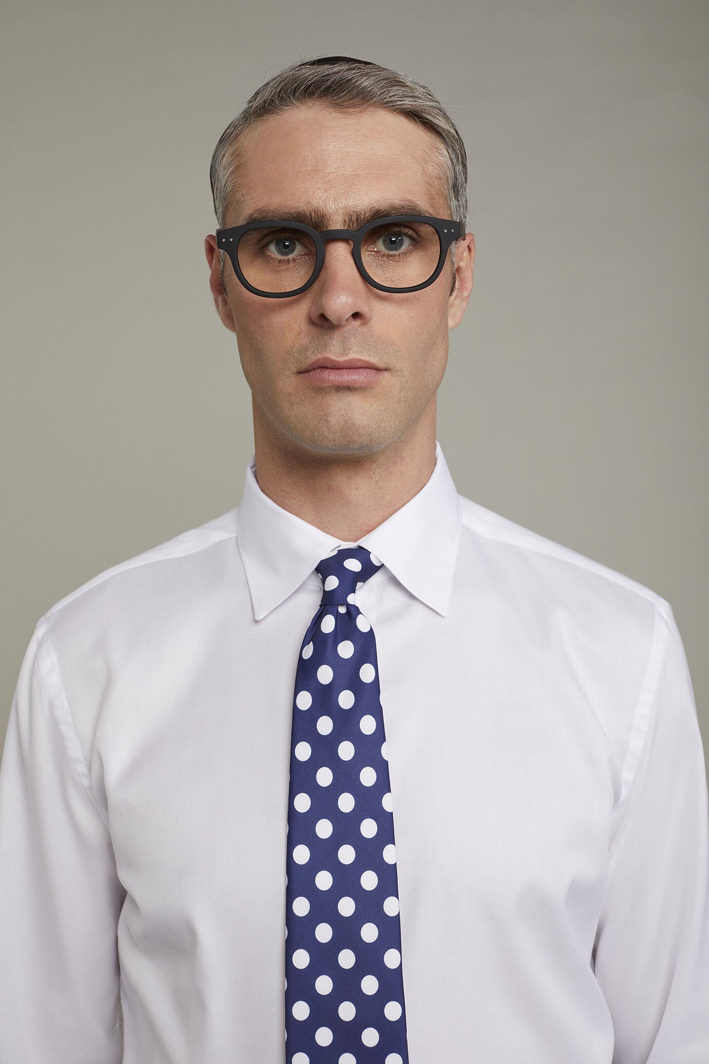 Men's shirt classic collar 100% cotton lightweight oxford fabric regular fit