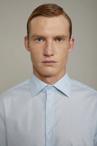 Men's Casual Shirt Classic Collar 100% Cotton Muslin Fabric Solid Color Comfort Fit in Grey by Doppelganger, Italian Business;Party-Night made from Composition: 100% Cotton
Mood: Business, Party-Night
Type: Classic Collar, Lily Stitches On Buttons, Spare Buttons, Light Transparent Removable Collar Bones, Decorative Removeable Pinces On The Sides, Mussola Fabric
Season: Spring Summer 24
Gender: Men
Material: Cotton
Style: Classic, Basic, Timeless
Fit: Comfortable