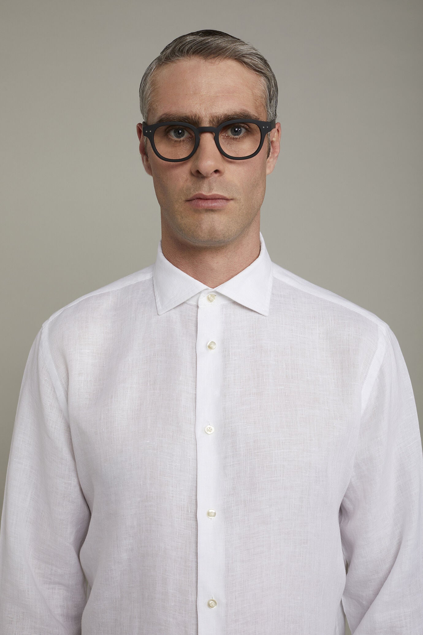 Men’s casual shirt classic collar 100% linen comfort fit